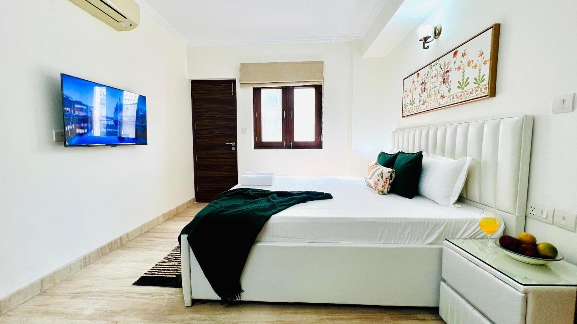 Olive Serviced Apartments - New Friends Colony New Delhi Bagian luar foto